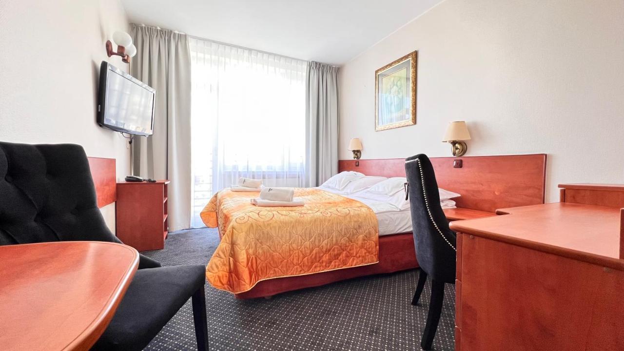 Osrodek Perelka Hotell Kołobrzeg Exteriör bild