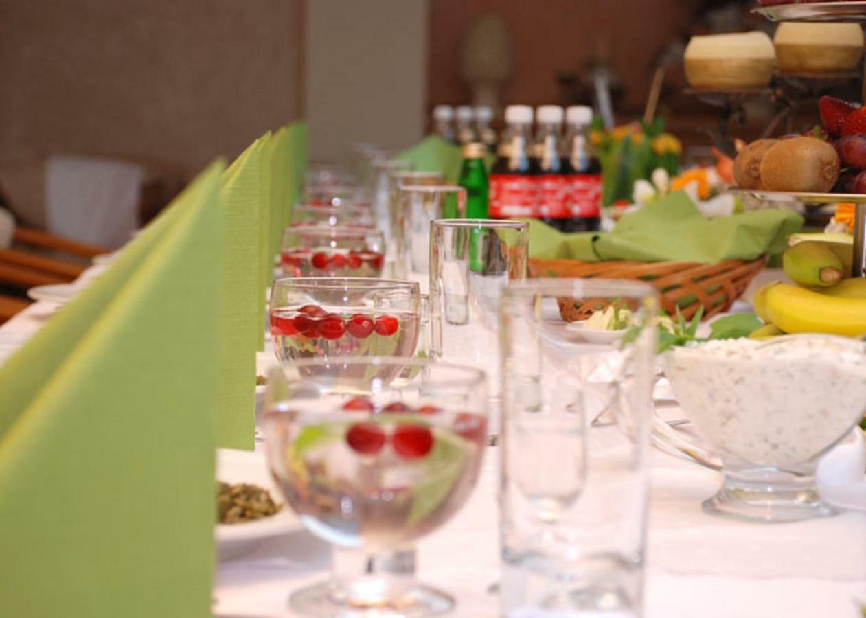 Osrodek Perelka Hotell Kołobrzeg Exteriör bild